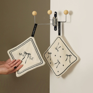 Soft coral fleece thickened quick-drying hand towel