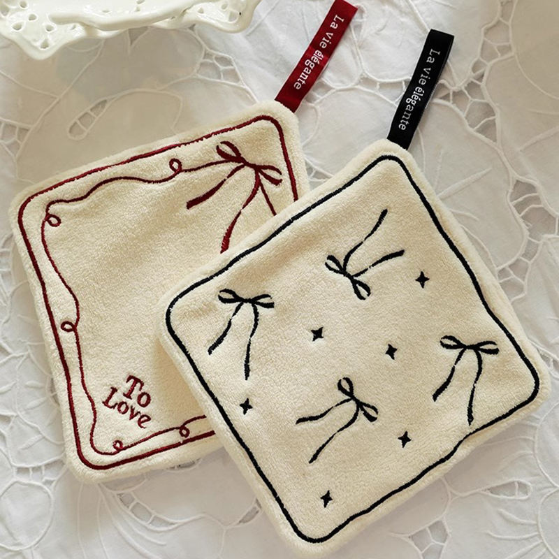 Soft coral fleece thickened quick-drying hand towel - Image 2